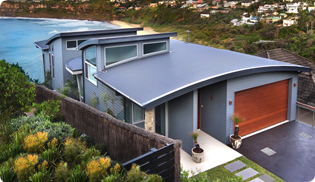 The Wallich House located in Newport, NSW, uses roofing made from COLORBOND&reg; Ultra steel in the colour Woodland Grey&reg;