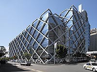 The lattice like structure on the new Macquarie Bank headquarters in Sydney was made from XLERPLATE&reg; steel which was galvanised to prevent corrosion.