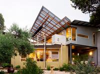 This house in Glen Osmond, South Australia, uses structural formwork in profile LYSAGHT BONDEK&reg; and roofing and walling cladding made from ZINCALUME&reg; steel. Photograph:  Paul Bradshaw