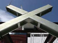 The lattice like structure on the new Macquarie Bank headquarters in Sydney was made from XLERPLATE� steel which was galvanised to prevent corrosion.