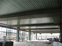 The LYSAGHT BONDEK&reg; structural steel decking spanned 7.2 metres between band beams on the ResMed floor plates.