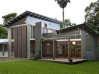 ZINCALUME&reg; steel was used for the roofing, guttering, underside of the ceilings on the veranda and as wall cladding on the lower part of the exterior wall on this home in Bangalow, New South Wales.