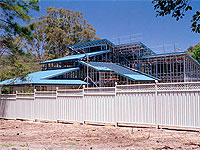 Energy smart home in Carindale Pines Estate in Queensland, uses roofing made from COLORBOND® steel.