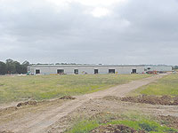 Mirvac&rsquo;s Nexus Industry Park &ldquo;greenfield&rdquo; building site clad with LYSAGHT KLIP-LOK 700 HI-STRENGTH&reg;