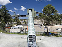 Redispan Conveyors Pty Ltd has developed its Modular Conveyor Gallery System with roof cladding in LYSAGHT CUSTOM BLUE ORB® profile made from COLORBOND® Ultra steel.