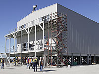 Transportable buildings made with LYSAGHT SPANDEK&reg; cladding in COLORBOND&reg; Stainless steel for roofing and external walls, fixed to LYSAGHT&reg; Zed and Cee purlins.
The interiors were lined with LYSAGHT PANELRIB&reg; cladding.