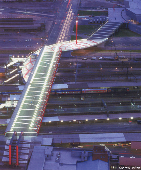 Two new steel bridges provide pedestrian and vehicle links from Melbourne CBD to the Docklands precinct.