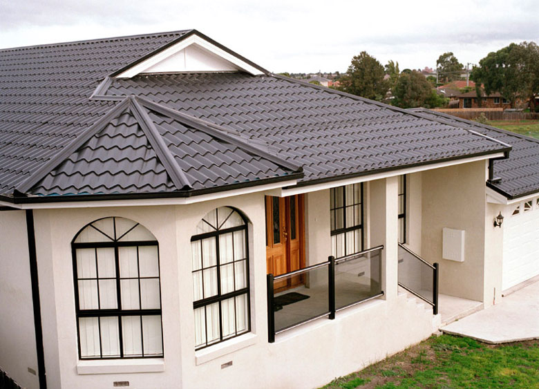 Austech Roof made from COLORBOND® steel is an all Australian development which achieves the look of tiles.
