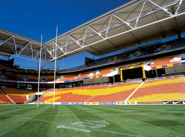 Suncorp Stadium Queensland -Made from COLORBOND® steel colour Windspray®, the 23,000 square metre roof covers over 40,000 of the 52,500 stadium seats.