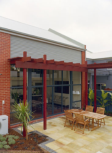 Delfin Warehouses at Caroline Springs with roofing and some of the walling made from COLORBOND® steel.