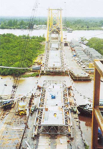 Barito River Bridge, Indonesia, where steel has been used to maximum advantage and techniques have been employed to facilitate speed and safety in construction.