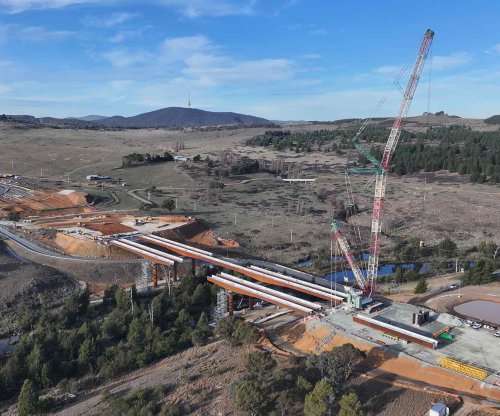 Molonglo River Bridge