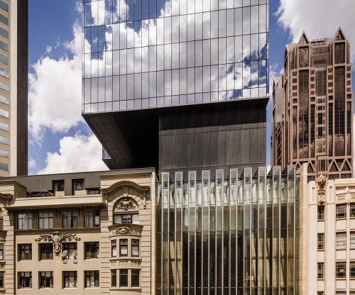 405 Bourke st Melbourne cantilever using welded beams made from BlueScope XLERPLATE steel 